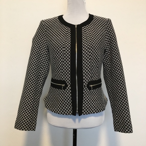 Calvin Klein Jackets & Blazers - Calvin Klein career black & white jacket w/zipper